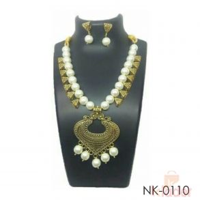 Alloy Partyware Necklace Set
