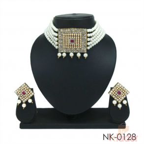 NECKLACE SET WITH EARRING